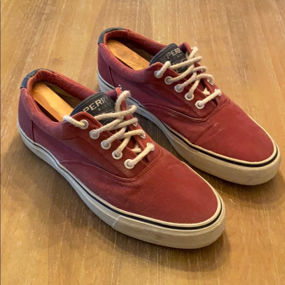Sperry Top-Sider canvas faded red size 10